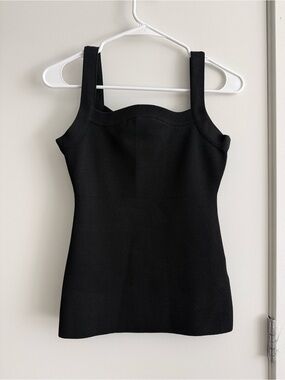 Recto Black Wave-Neck Ribbed Tank